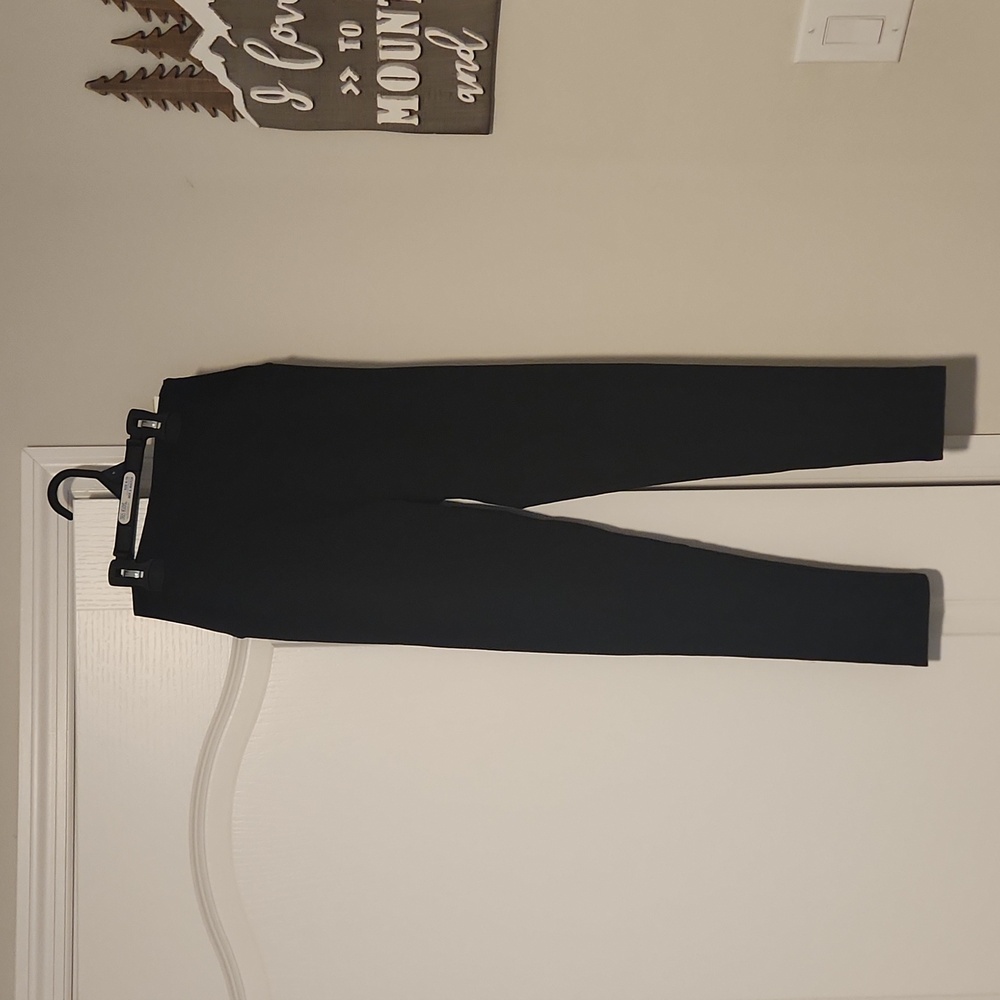 American Eagle Woman's Black size S leggings